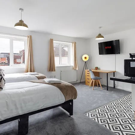 Centre Studio 6 With Kitchenette, Free Wifi And Smart Tv By Yoko Apartament Middlesbrough